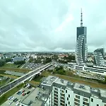 Panorama Capital Black