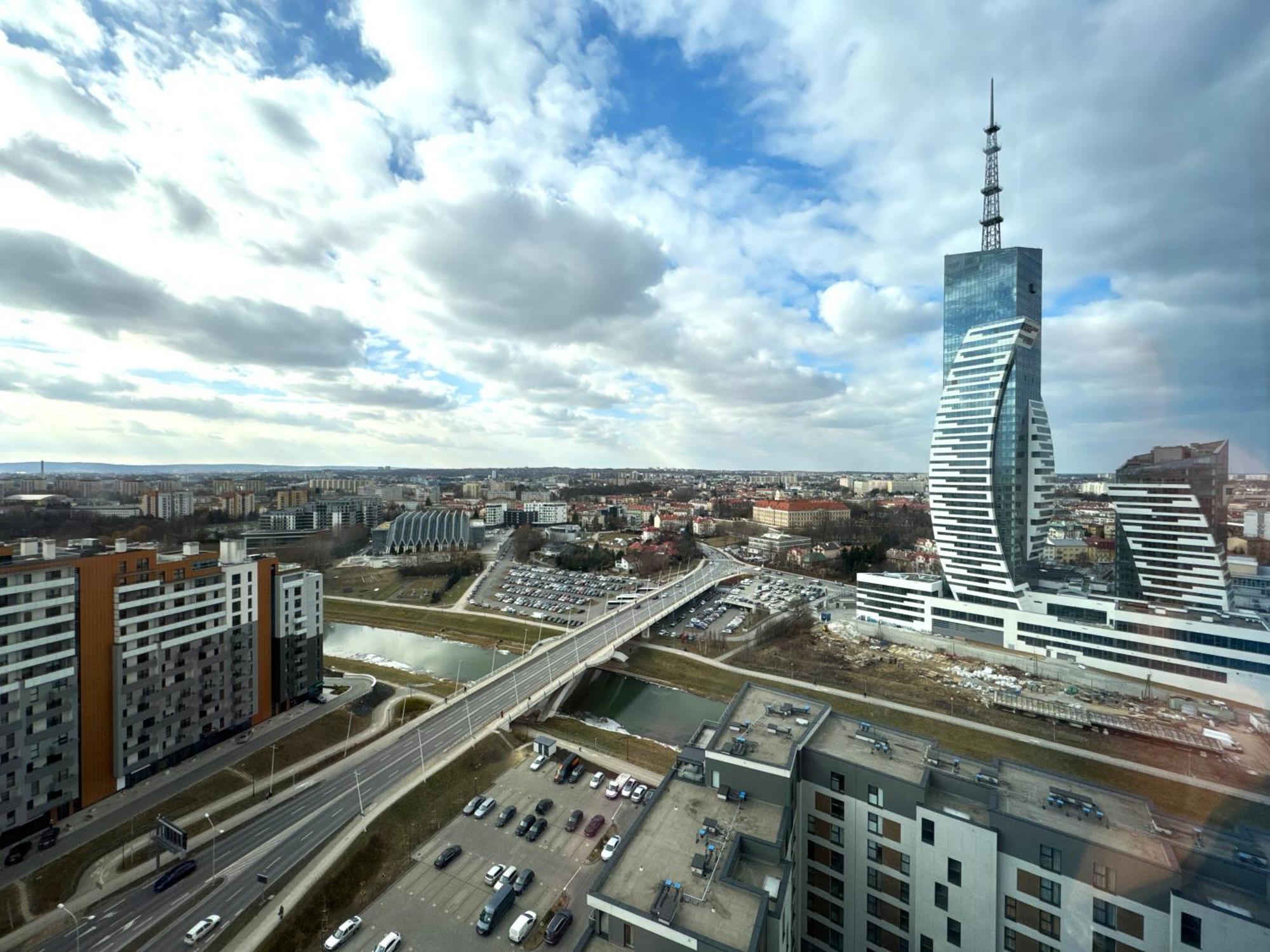 Panorama Capital Black Apartment *